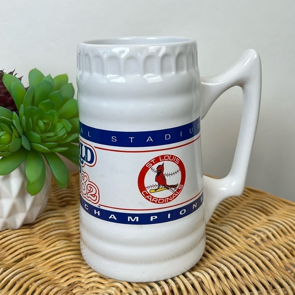 Budweiser 1982 Baseball World Series Champion Beer Mug Cardinals Collectible - Picture 2 of 11